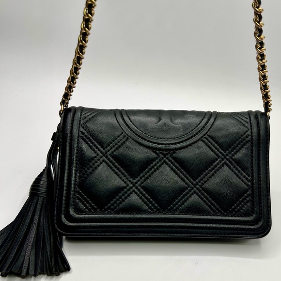 Tory Burch Handbags - ❌❌ SOLD❌❌ Tory Burch Black Quilted Crossbody Bag with Tassel